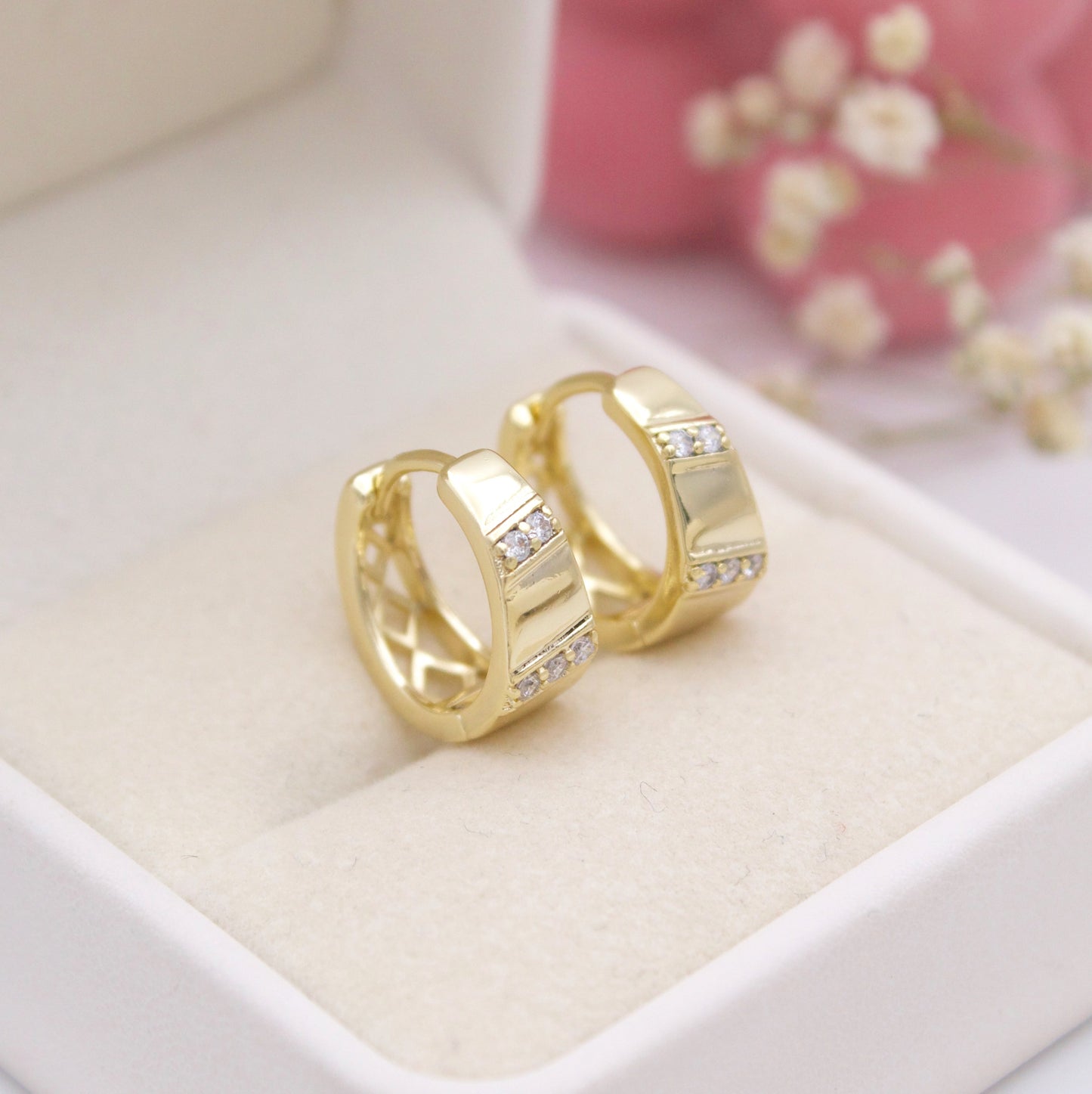 Liz Huggie Earrings