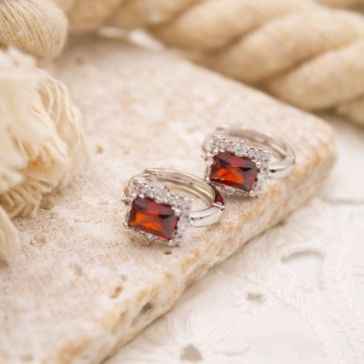 Granate - Aretes