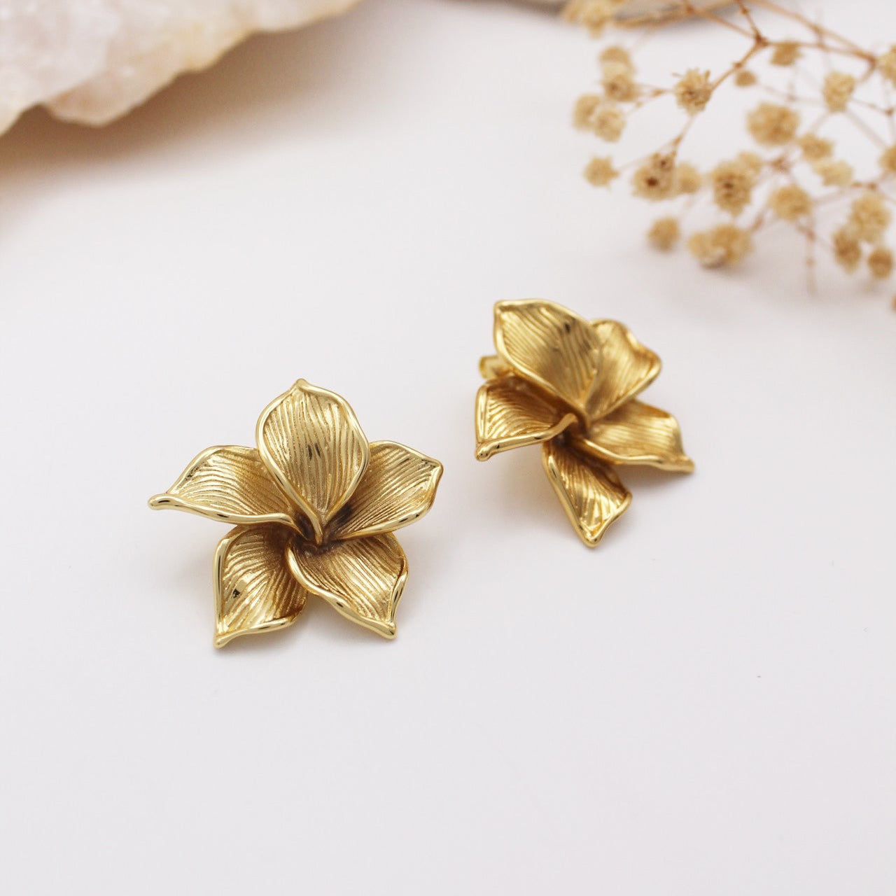 Loren Stud Earrings