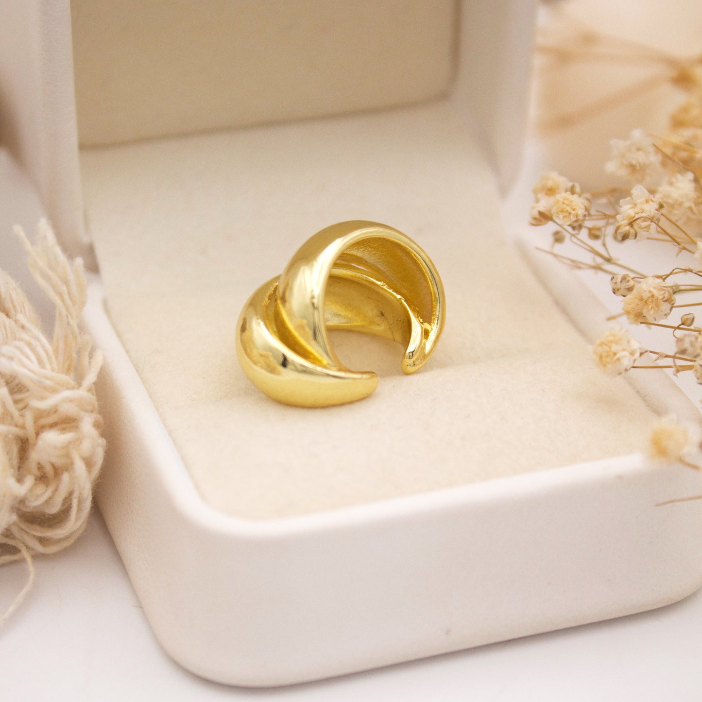 Coral Earcuff