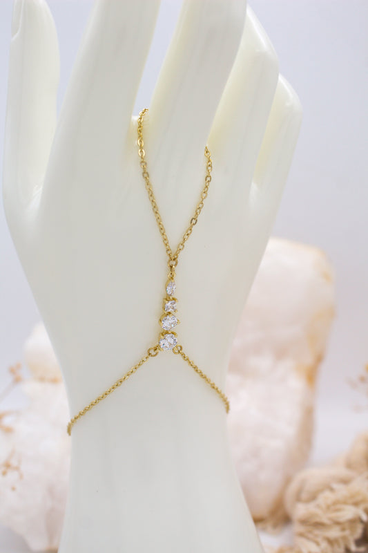 Layla Hand Chain