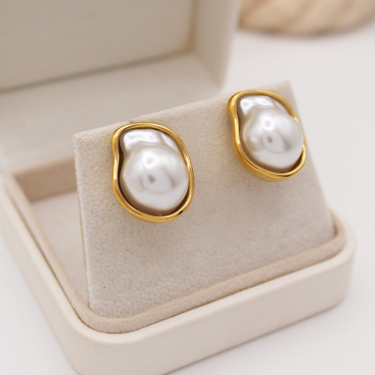 Barroca acrilica - Aretes