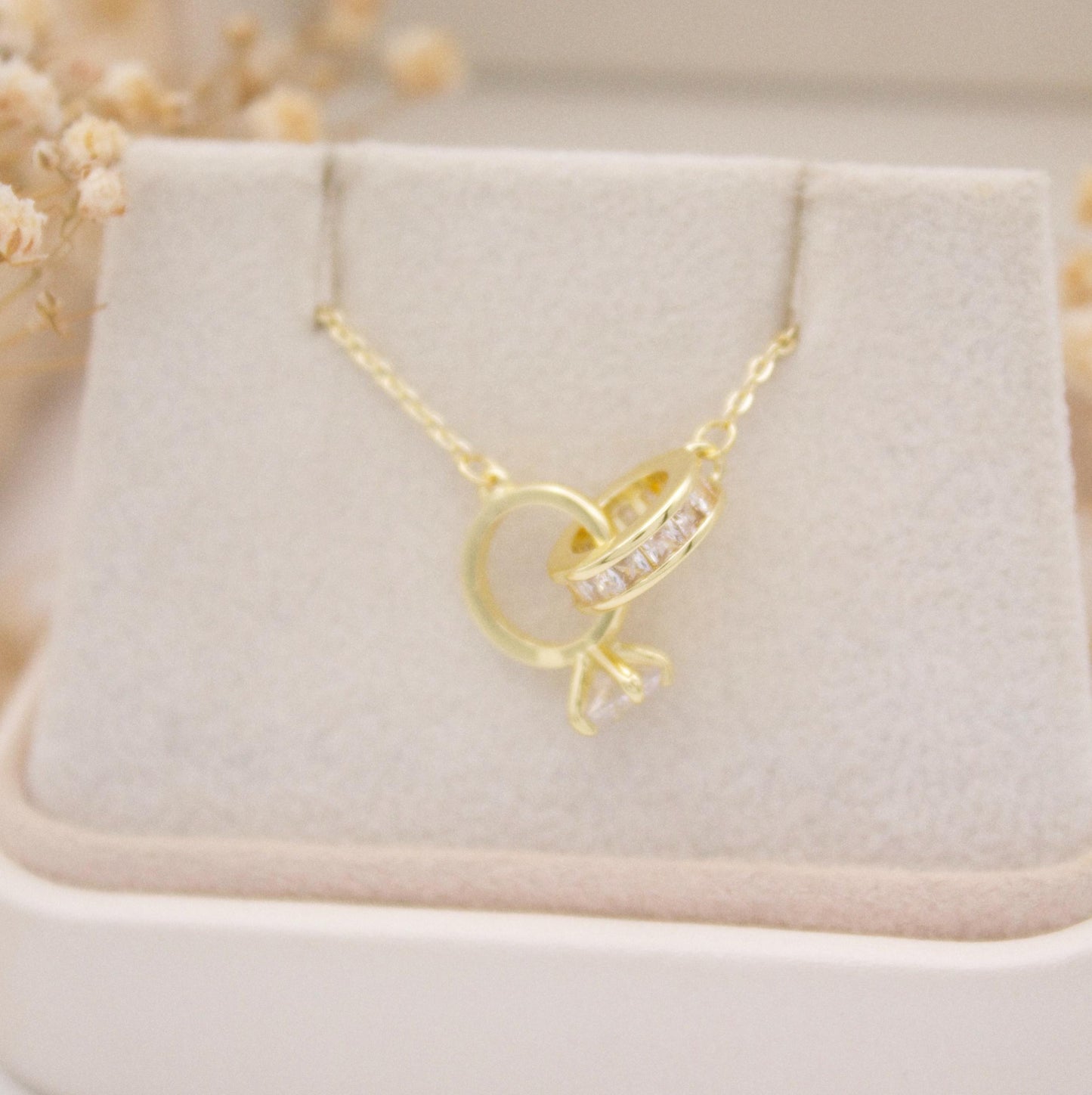 Amara Necklace
