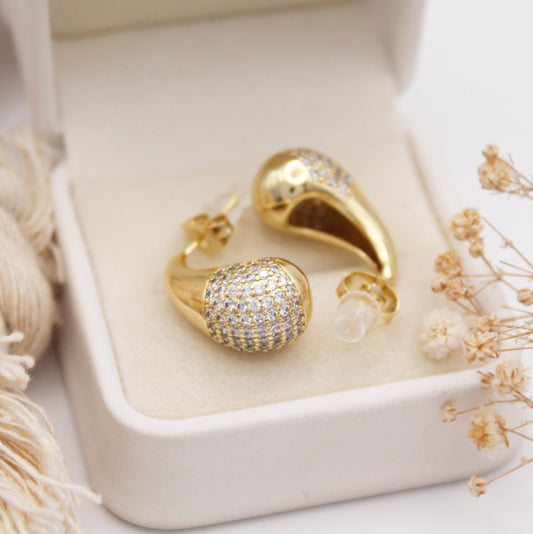 Odeliah drop Stud Earrings