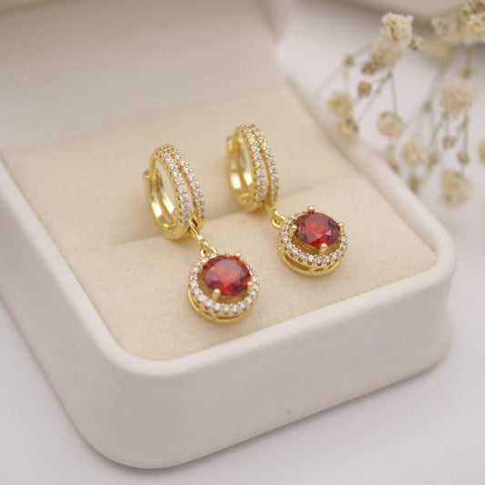 Bernabela Huggie Earrings - Rojo