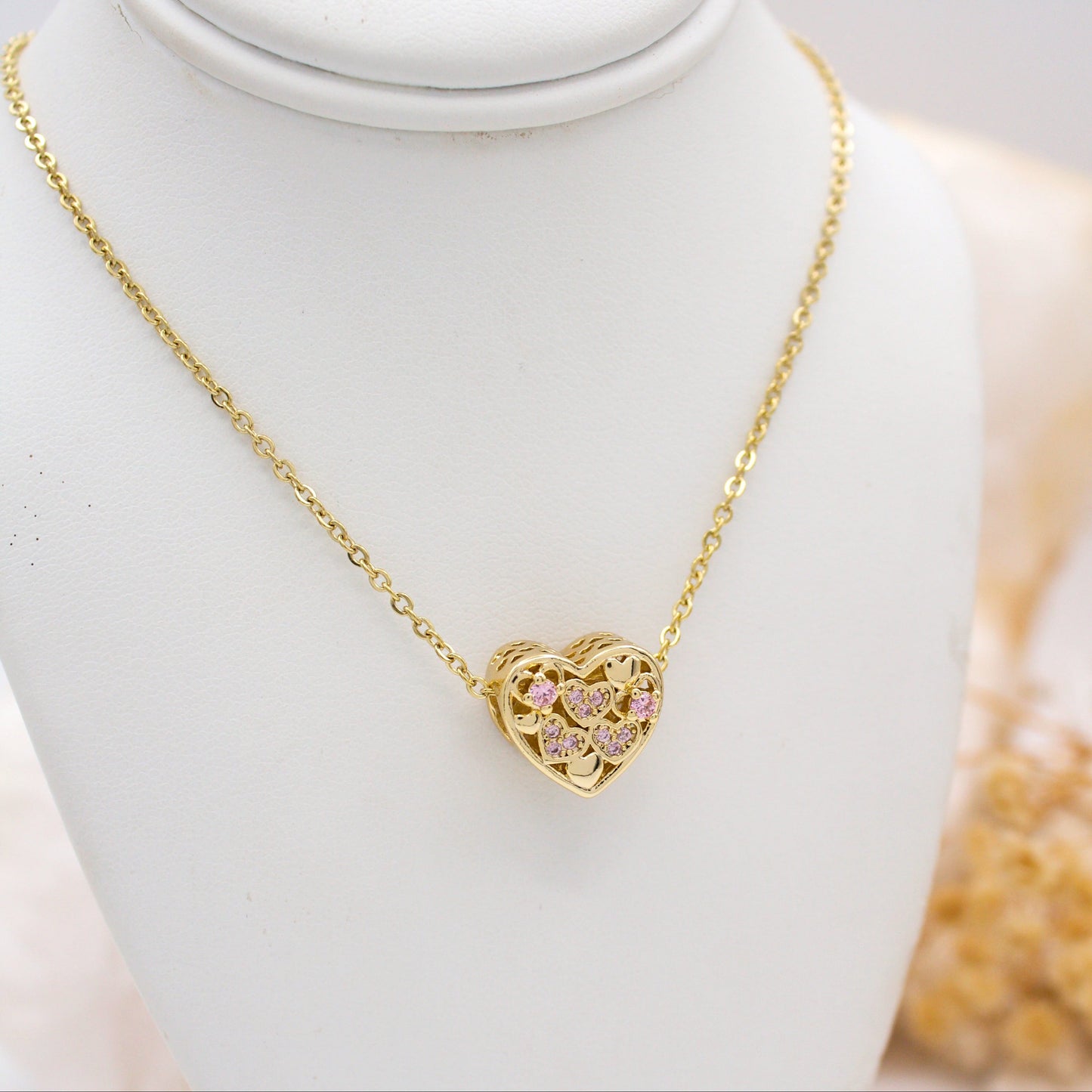 Corazón Necklace