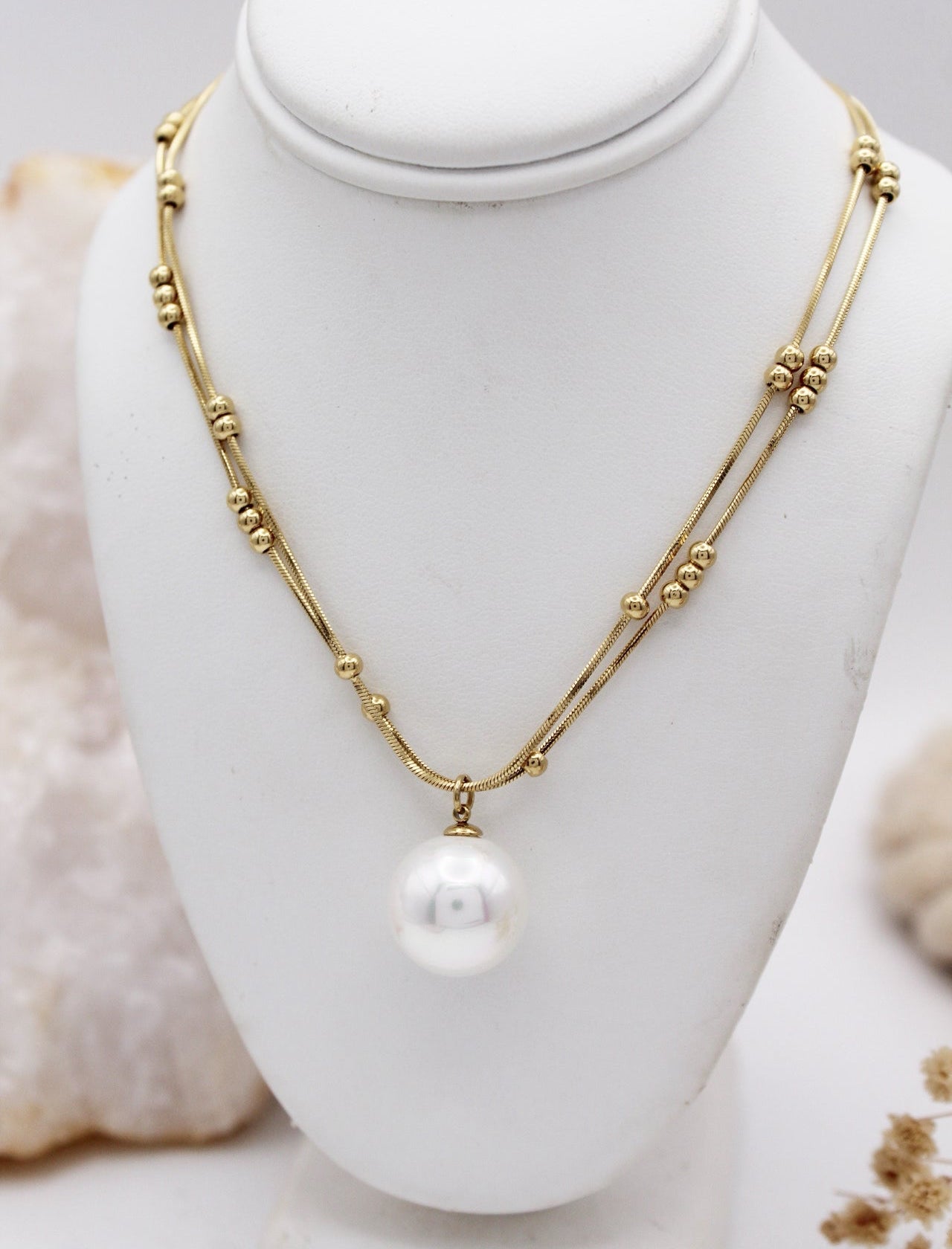 Elia Necklace