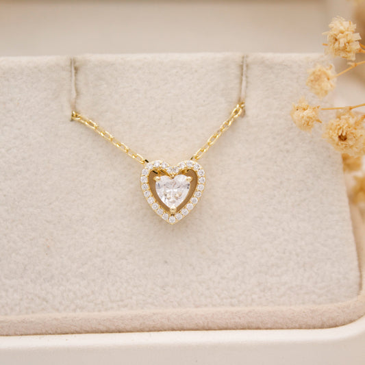 Coralindo Necklace