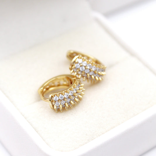 Eberie Huggie Earrings