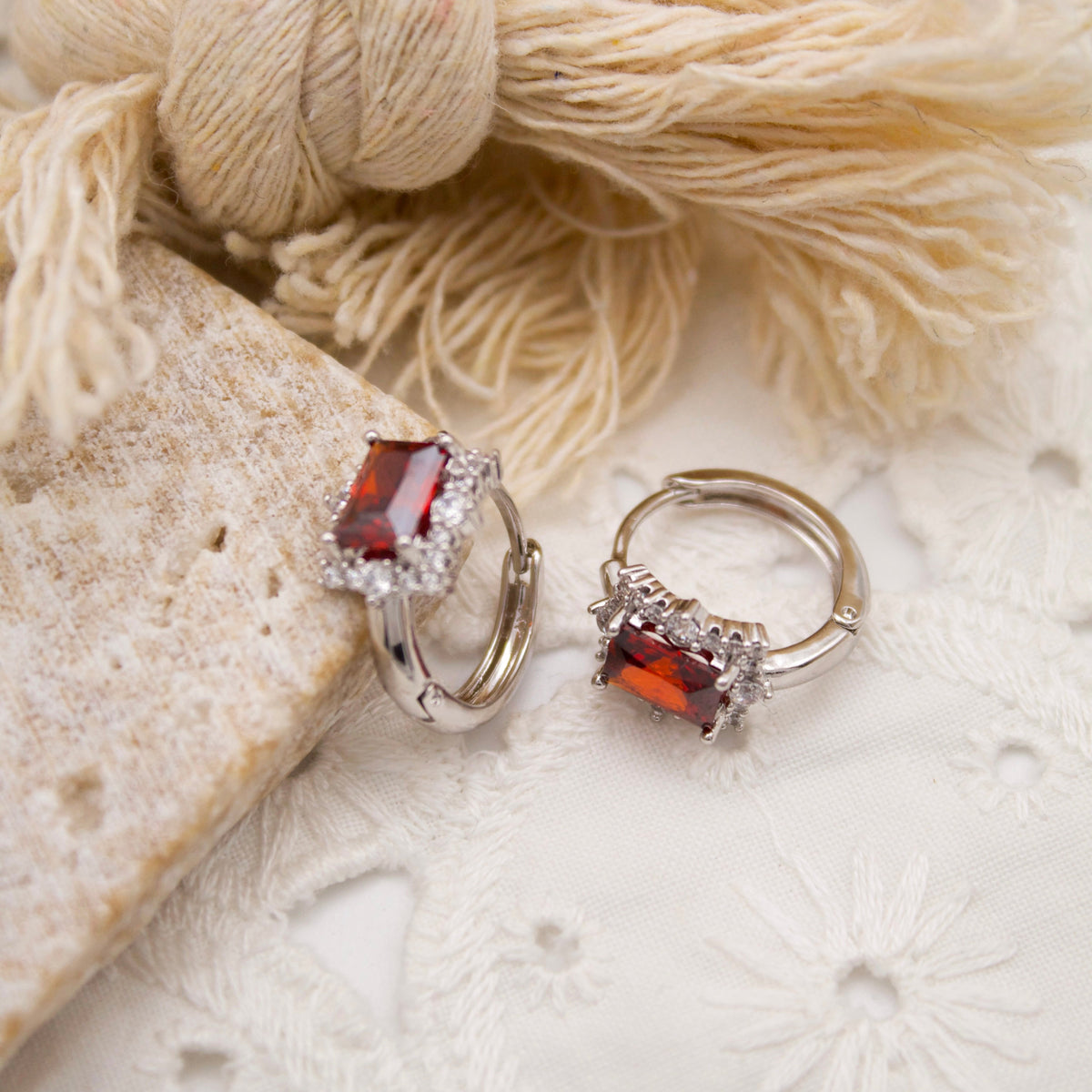 Granate - Aretes