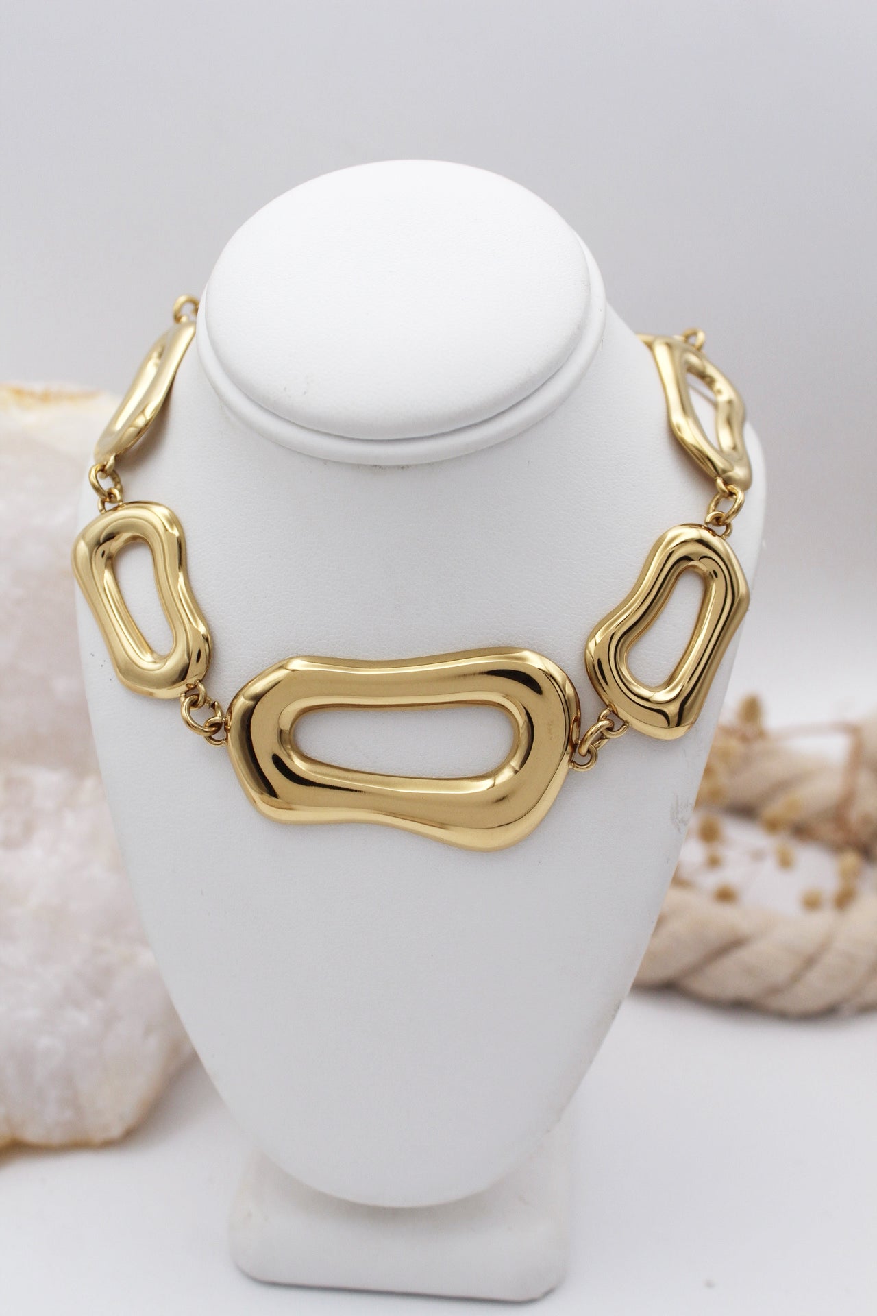 Lourdes - Collar