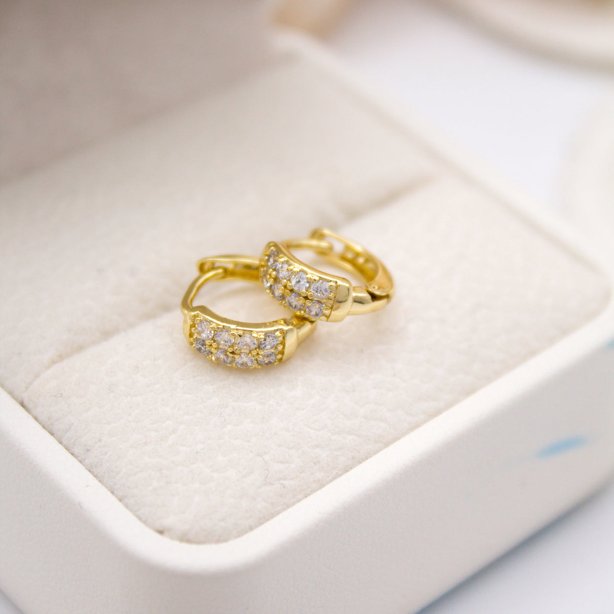 Itzel  - Aretes