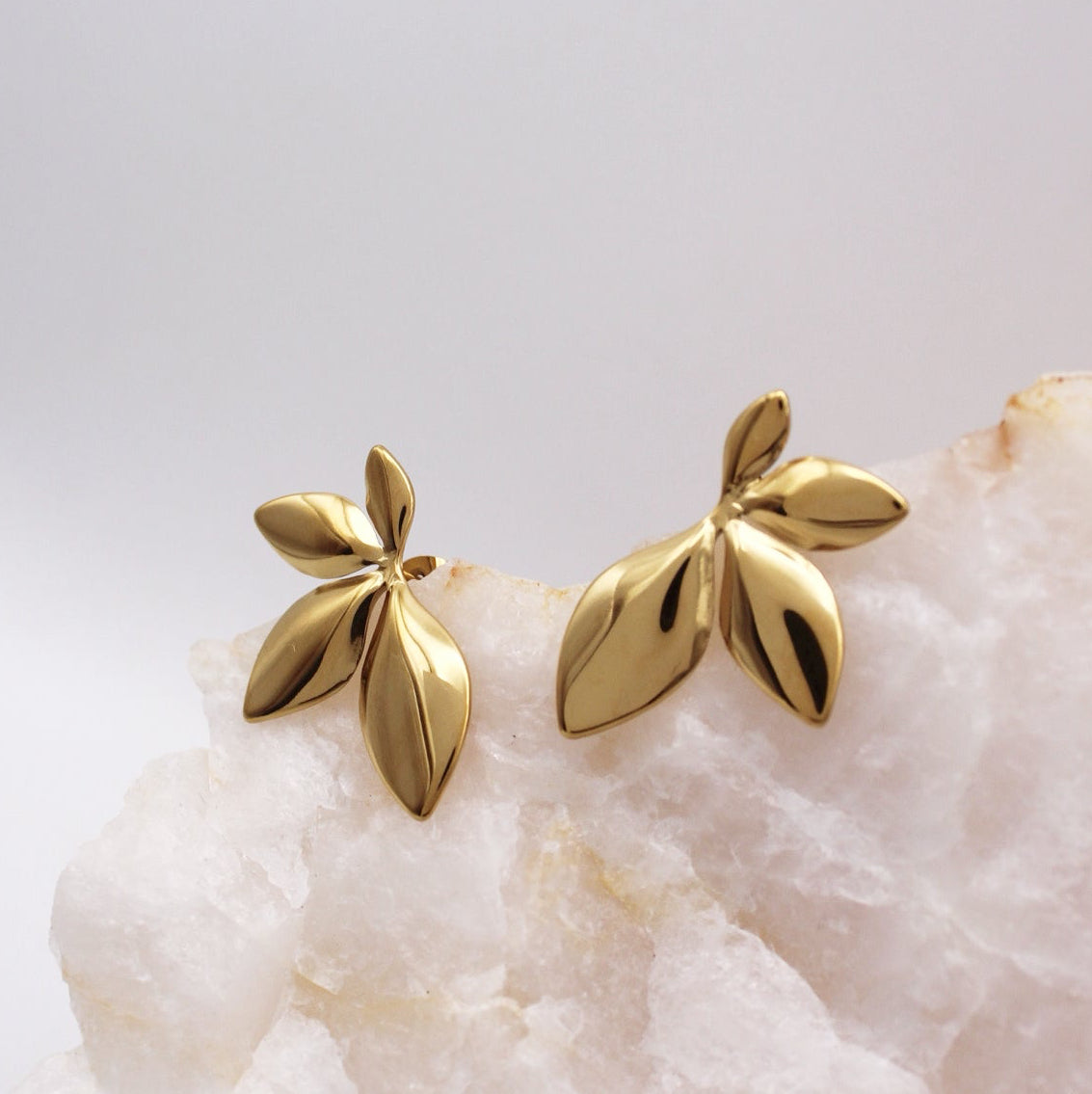 Middle Fleur- Aretes