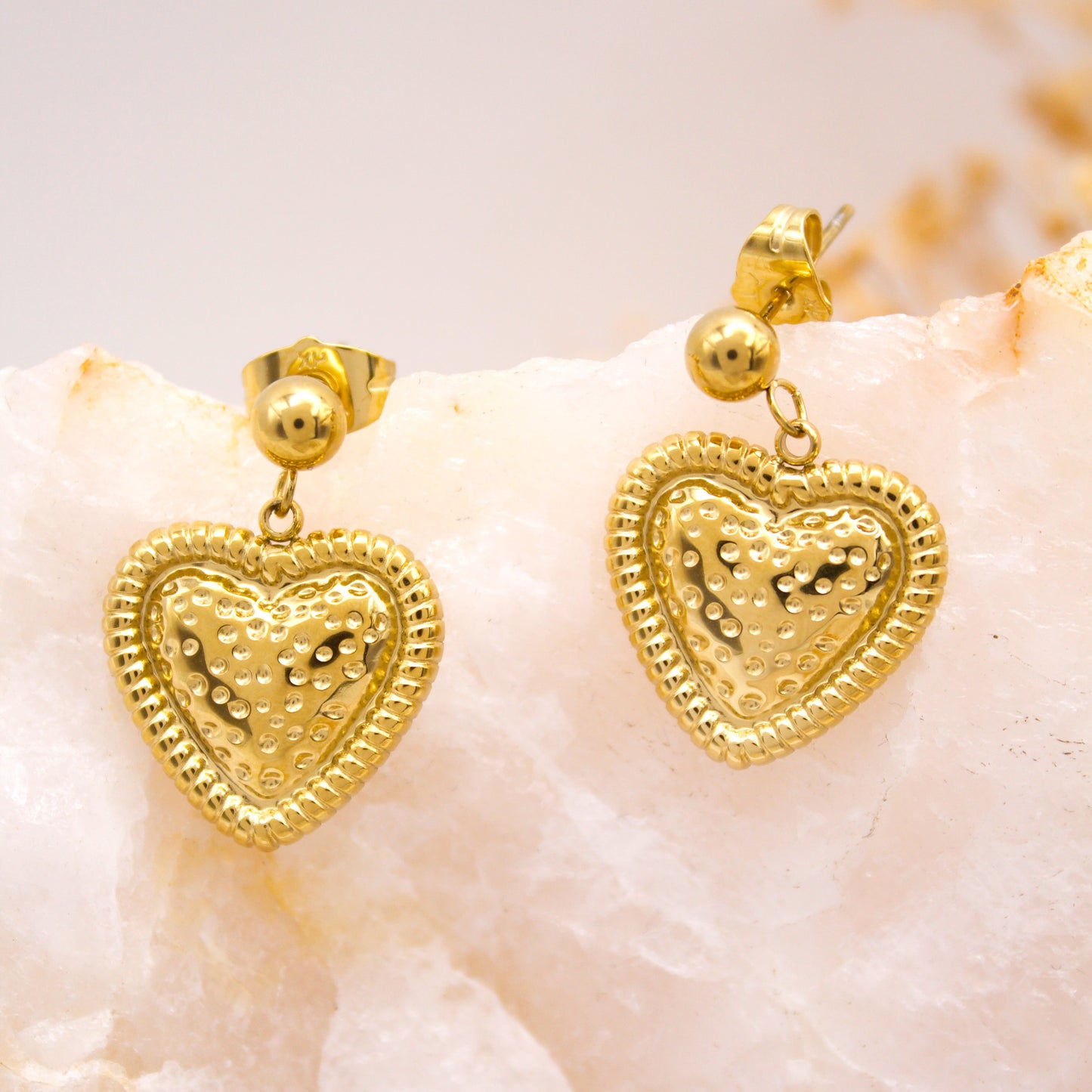 Lilian Studs