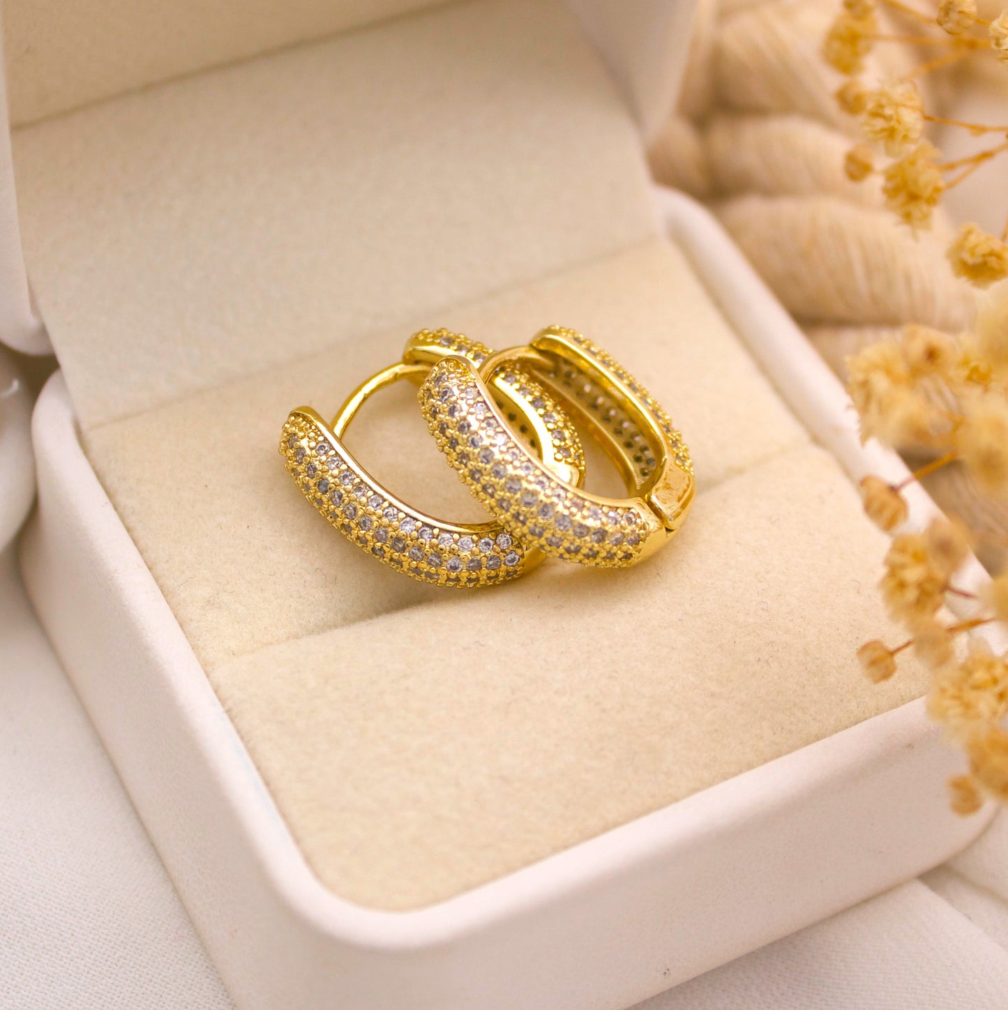 Maviana Huggie Earrings