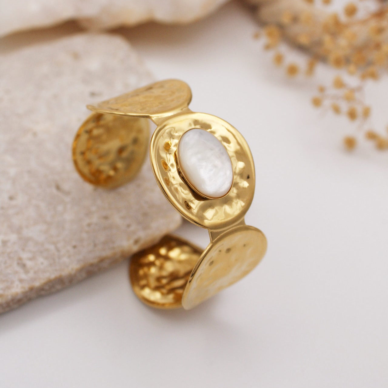 Round Concha Nacar - Brazalete