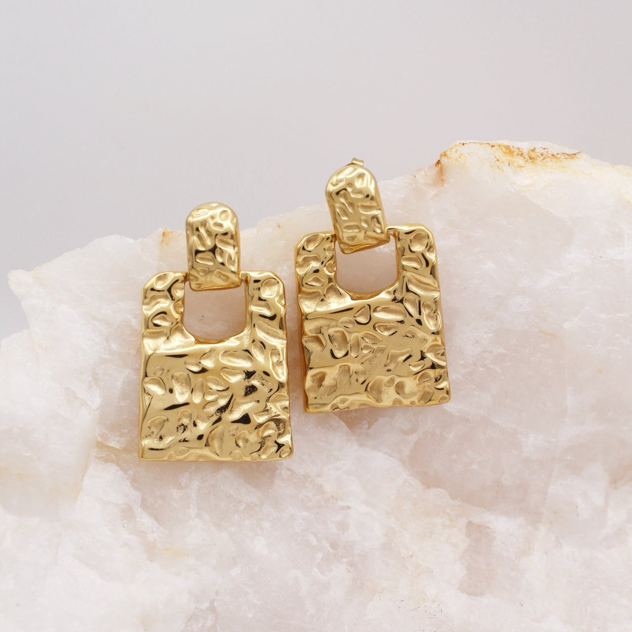 Irregular - Aretes