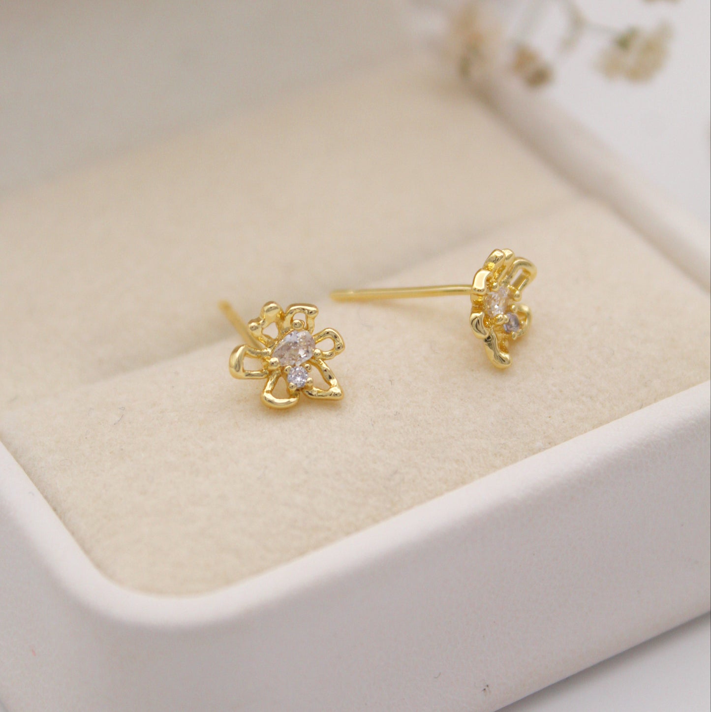 Izel Stud Earrings
