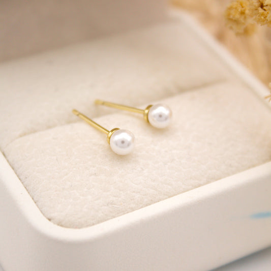 Aretes de perla 4 mm
