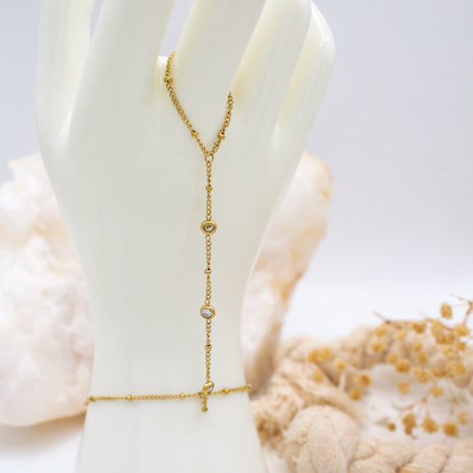 Monique - Hand Chain