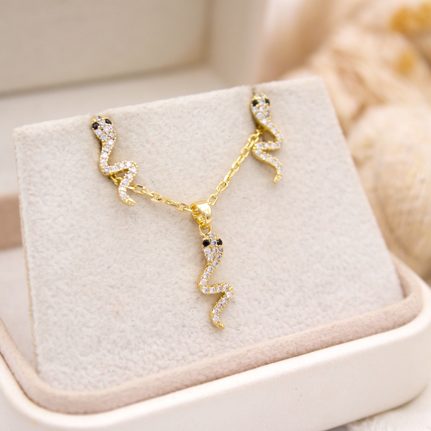 Serpiente Jewelry Set