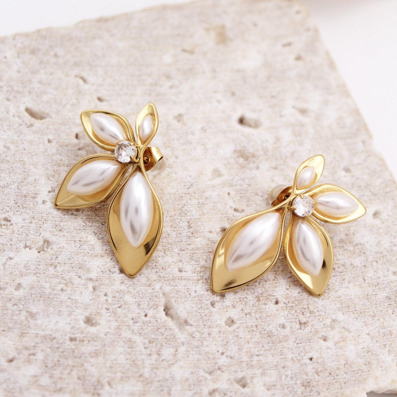 Magnolia - Aretes