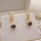 Bernabela Huggie Earrings - Negro