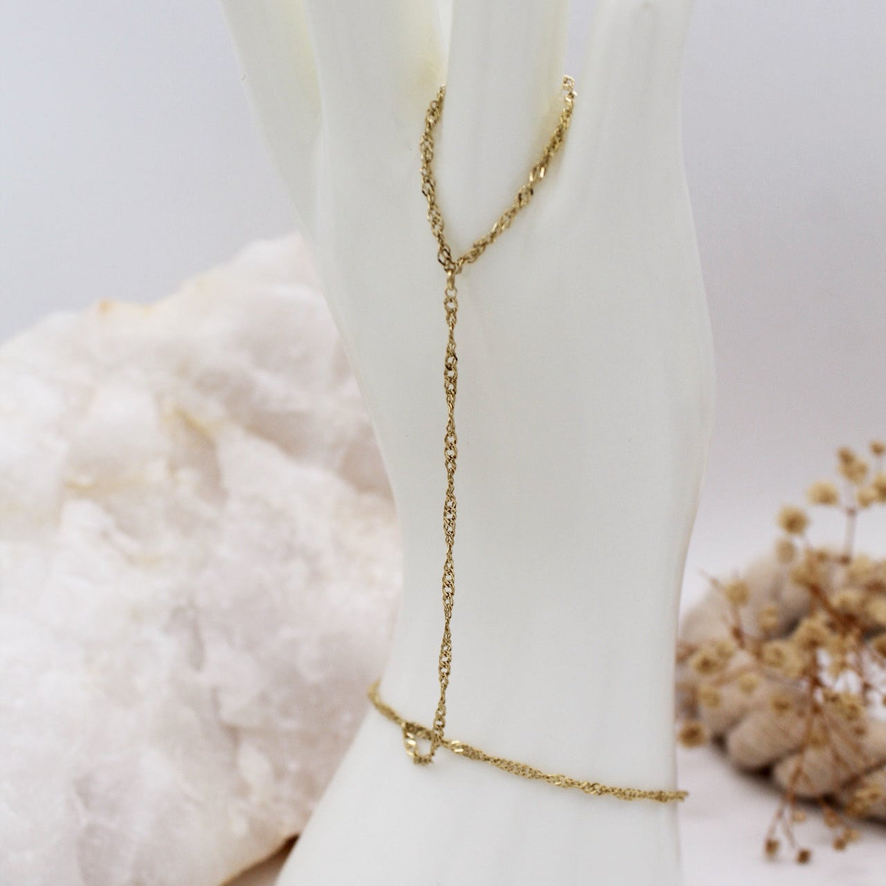 Eir Hand Chain