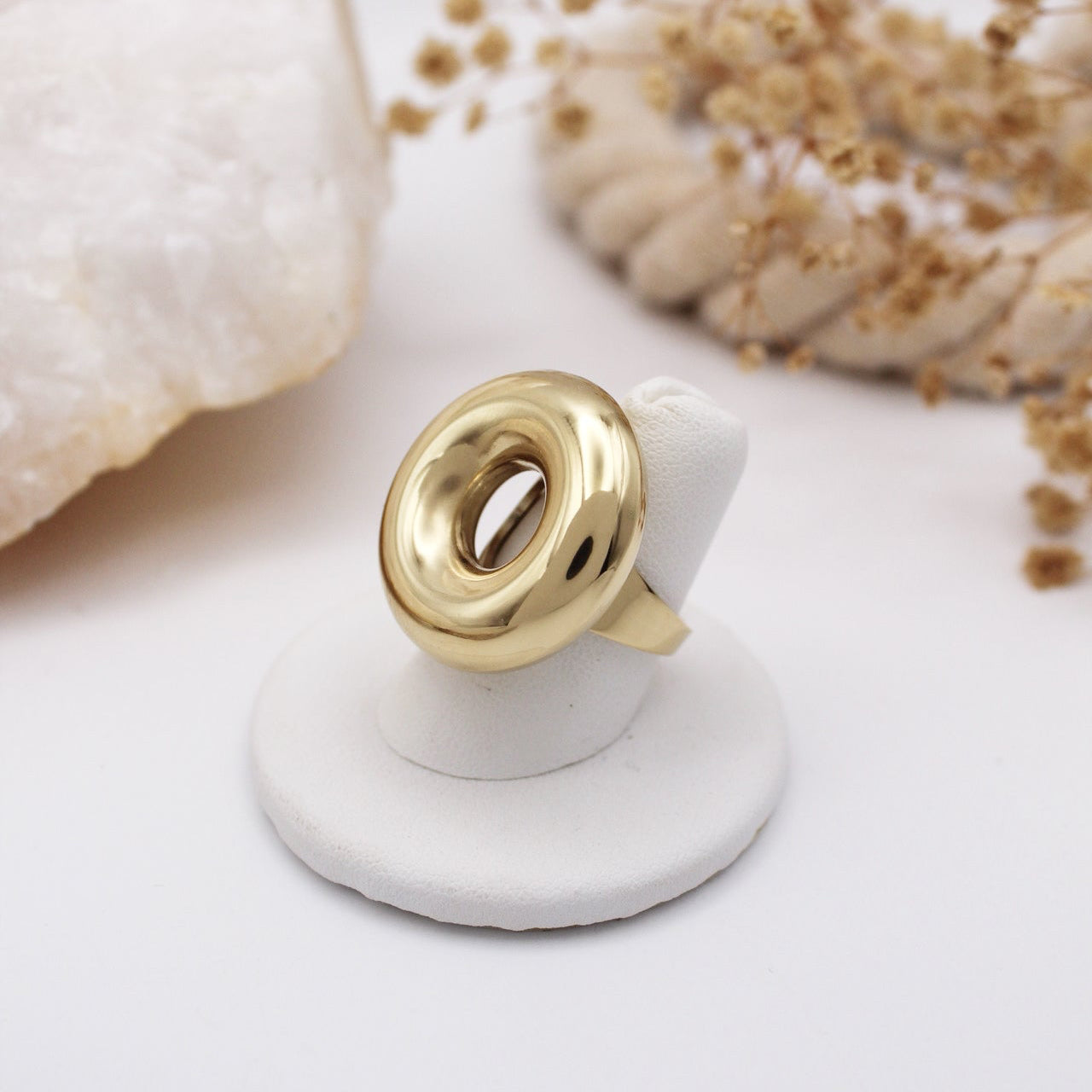 Alma Ring