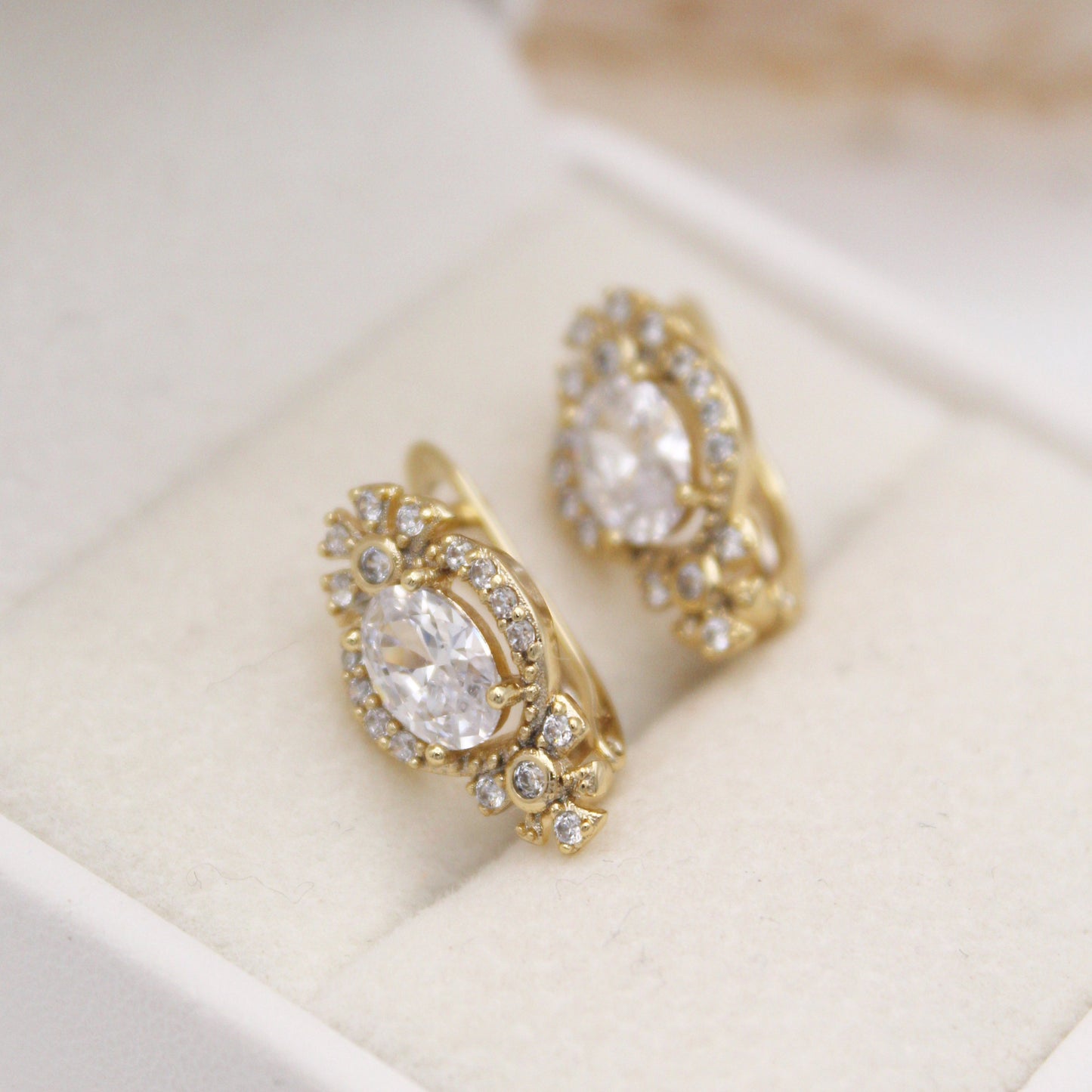 Suyapa Huggie Earrings