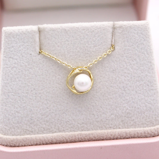 Brooklyn Pearl Necklace